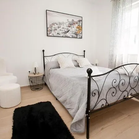 Mat Apartment